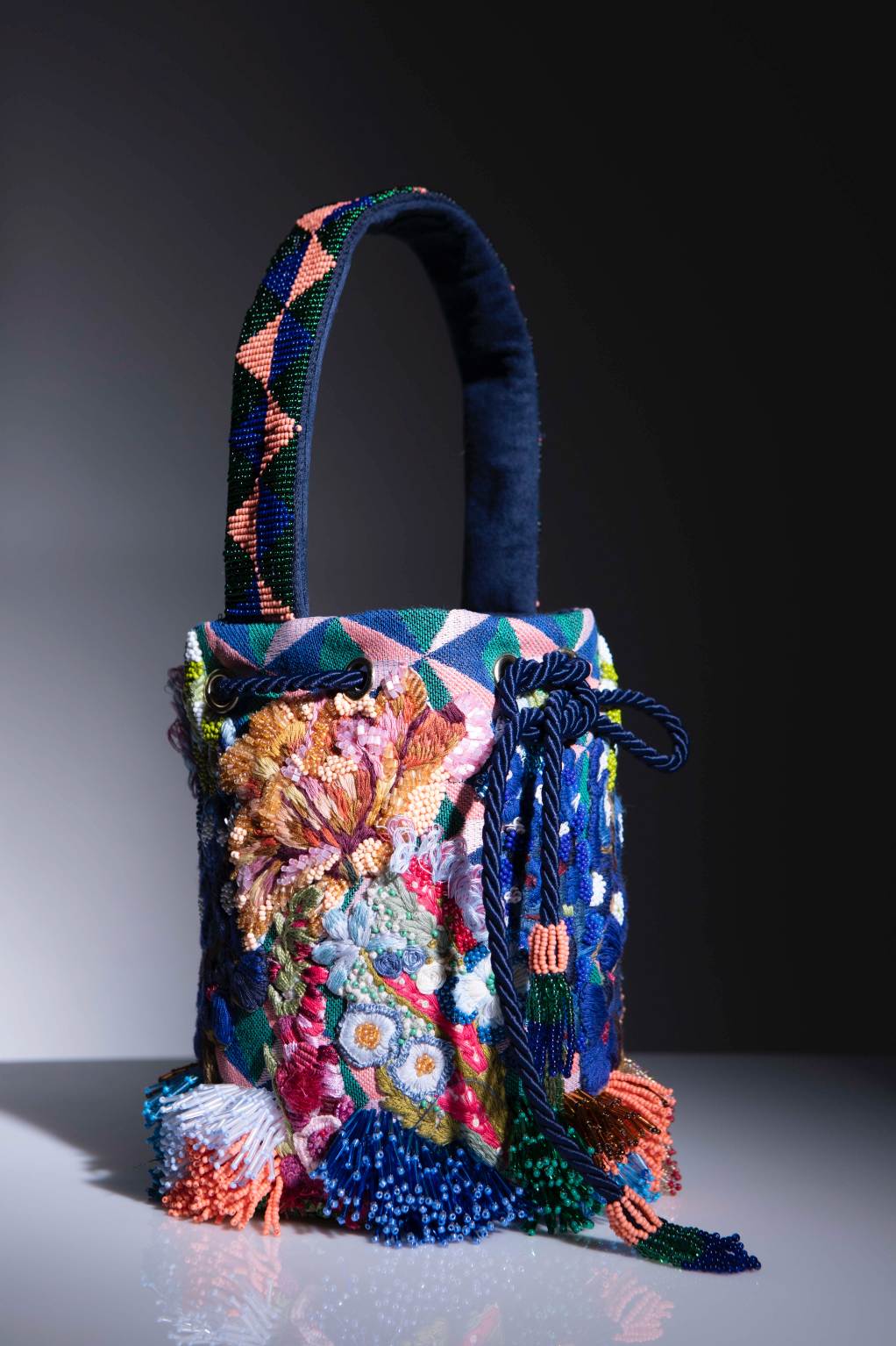 Mini Mochila Coquette Garden | Bordada a Mano