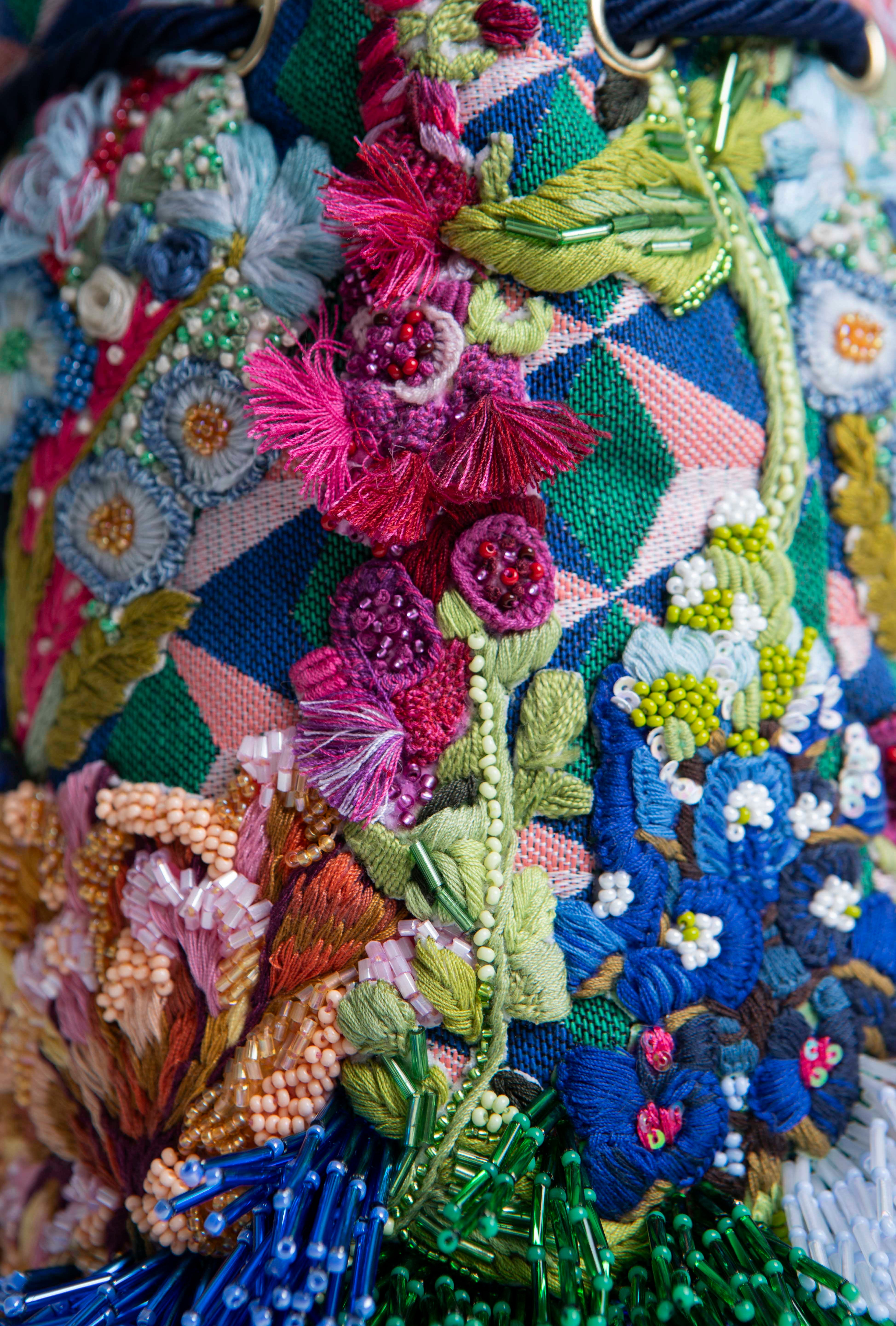 Mini Mochila Coquette Garden | Bordada a Mano