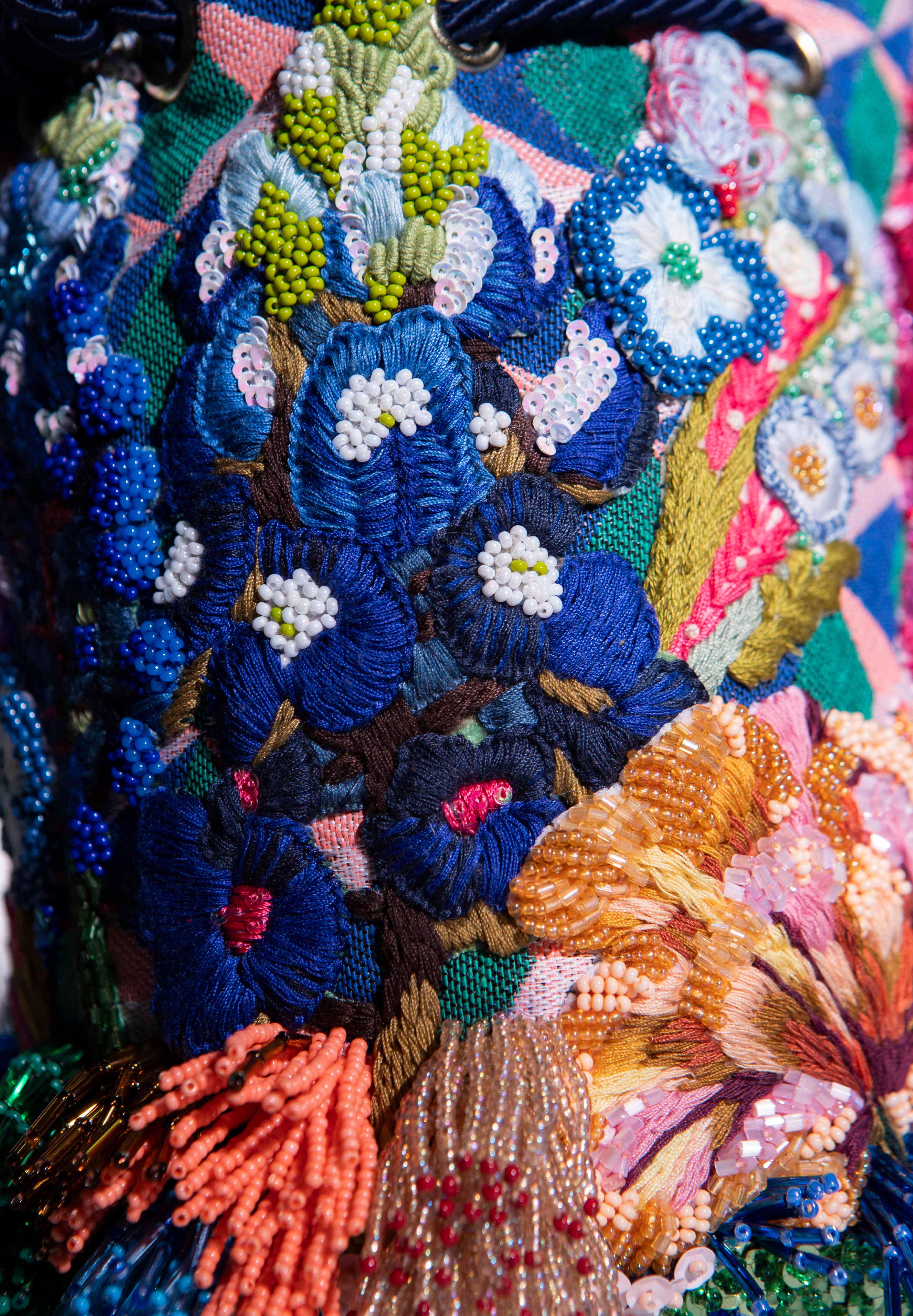Mini Mochila Coquette Garden | Bordada a Mano