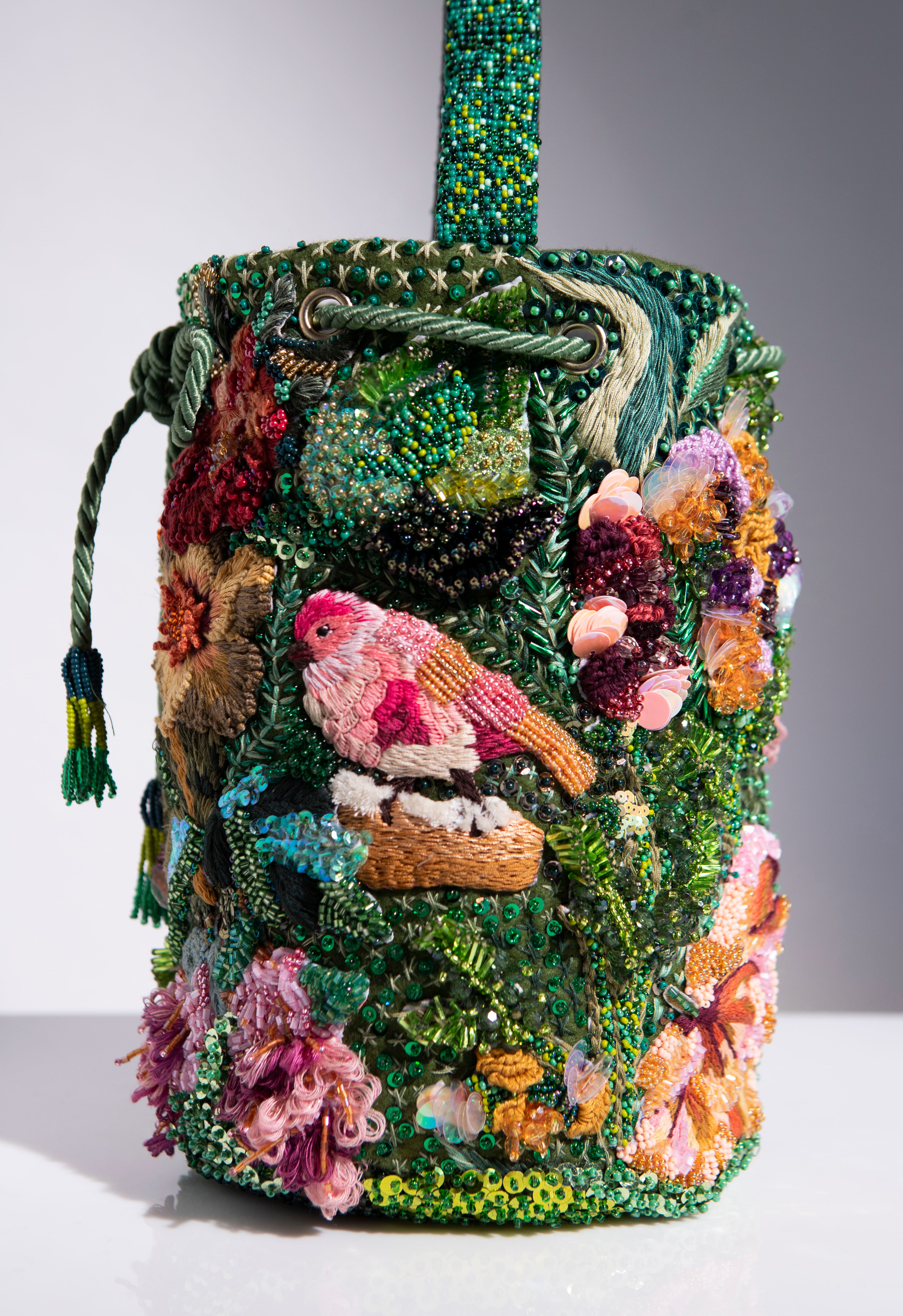 Mochila Bosque Encantado | Bordada a Mano