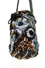 Mochila Nocturna Salvaje | Bordada a Mano